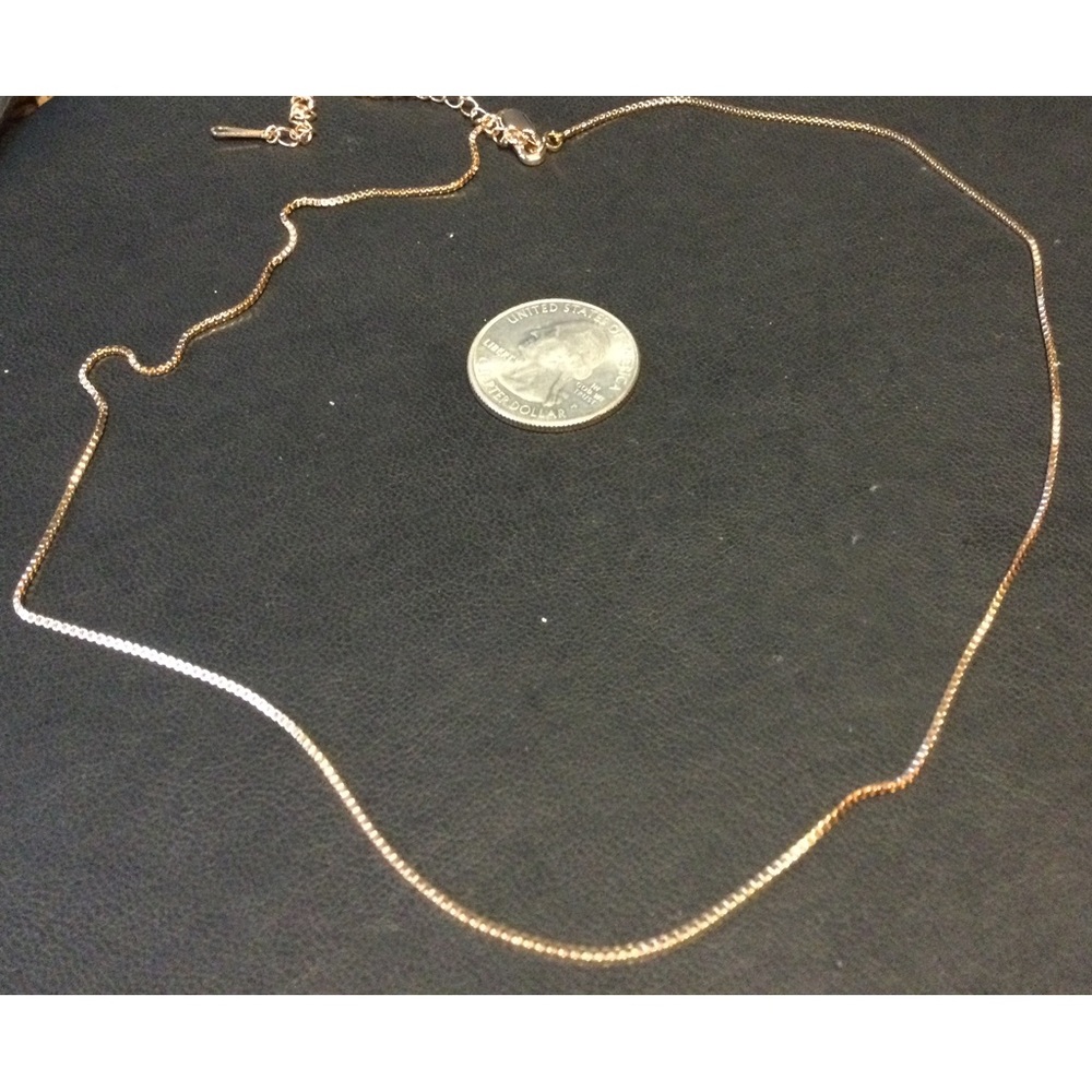 NWOT Rose Tone Fashion Box Chain (C600)